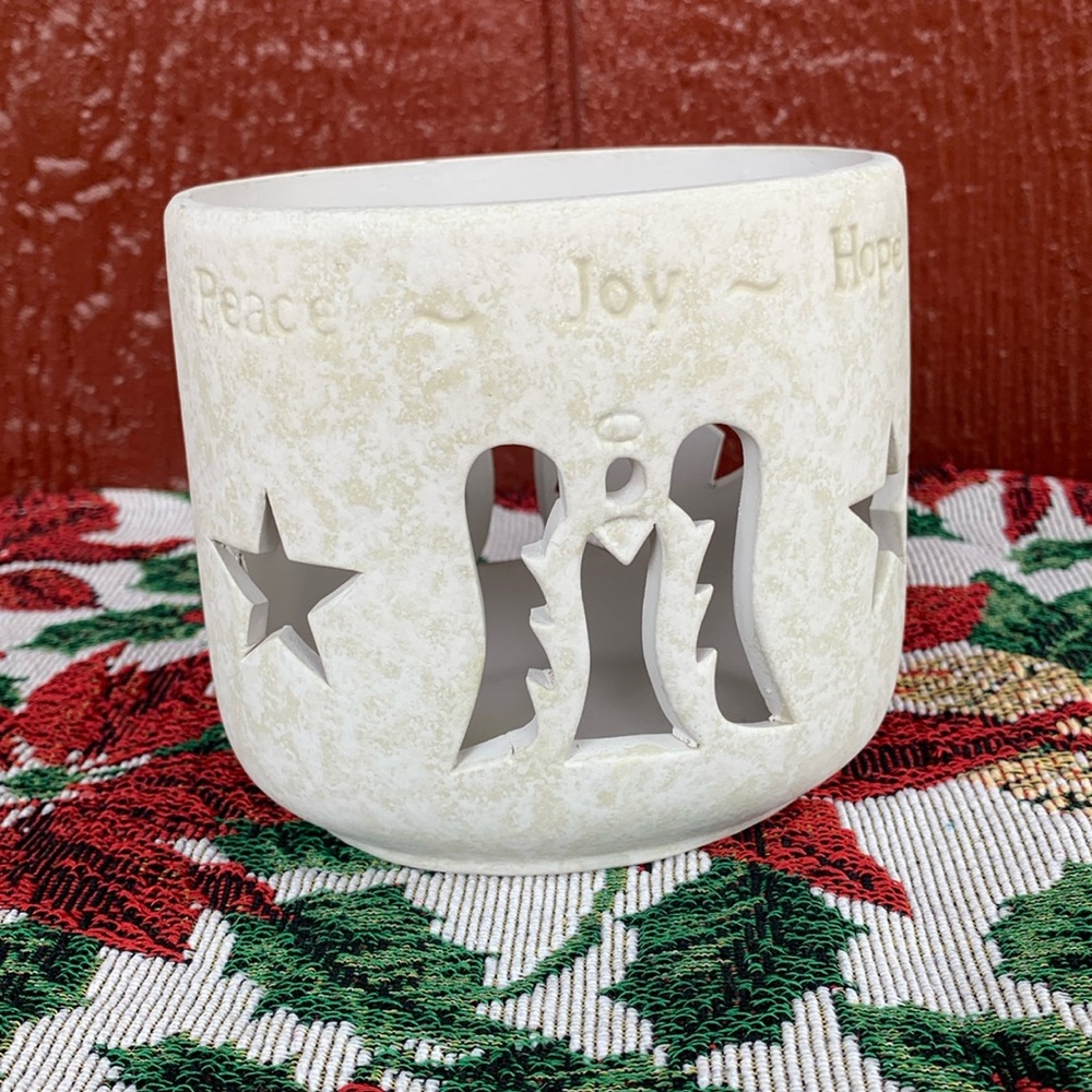 ☃️ Peace, Joy & Hope Candle Holder